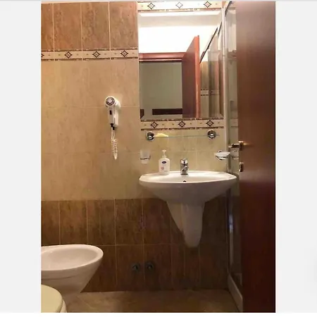 בית הארחה A Rosmini רומא