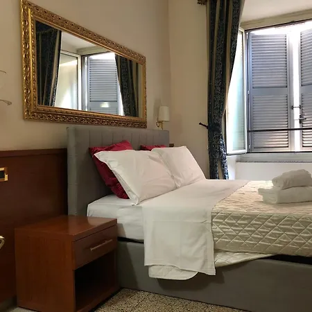 A Rosmini בית הארחה 3*